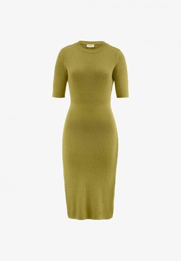 Платье футляр