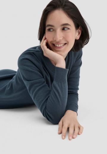 Вязаное платье