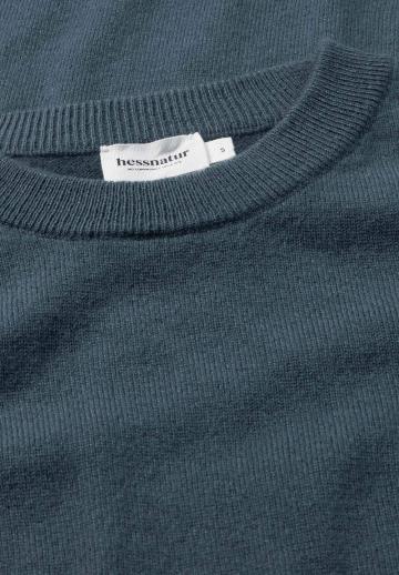 Вязаное платье