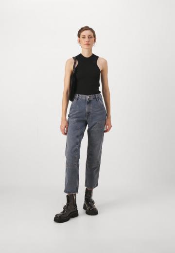 Джинсы бойфренда