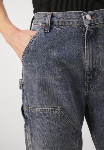 Джинсы бойфренда
