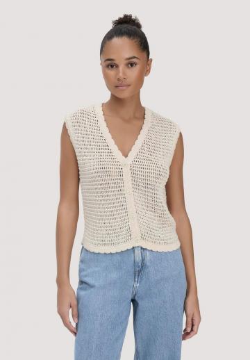 Вязаная кофта