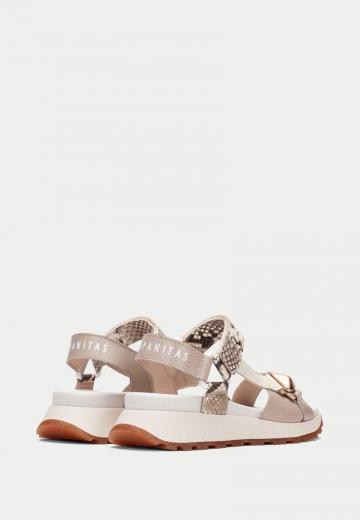 Босоножки на танкетке