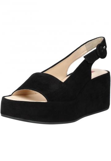 Босоножки на танкетке