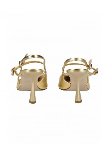 Туфли на высоком каблуке