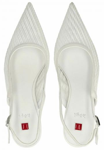 Туфли с ремешком