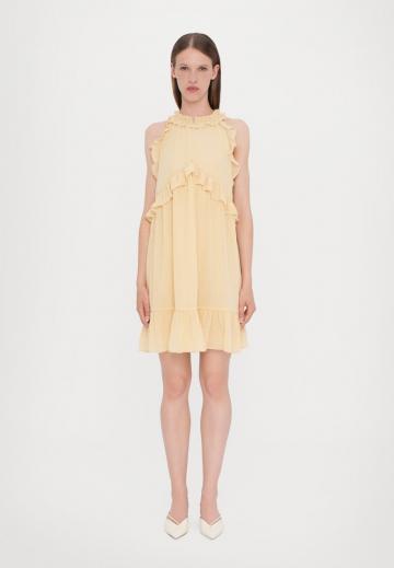 Короткое платье