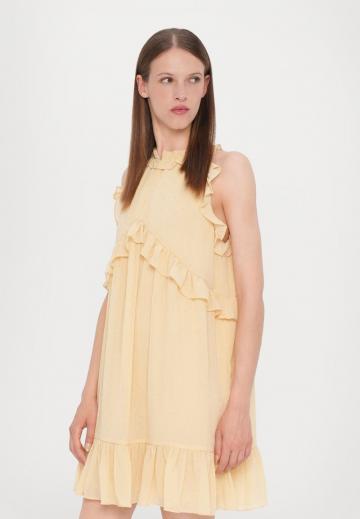 Короткое платье