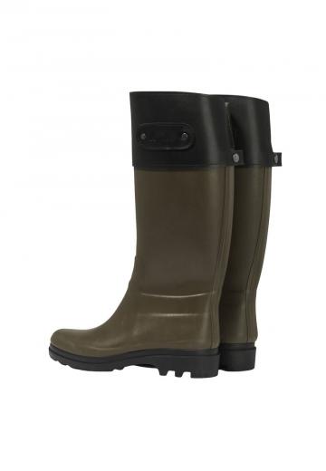 Резиновые сапоги