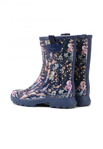 Резиновые сапоги