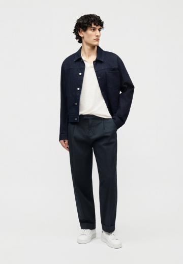 Джинсовая куртка