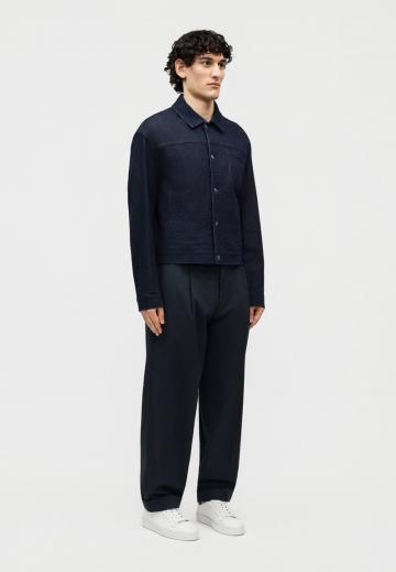 Джинсовая куртка