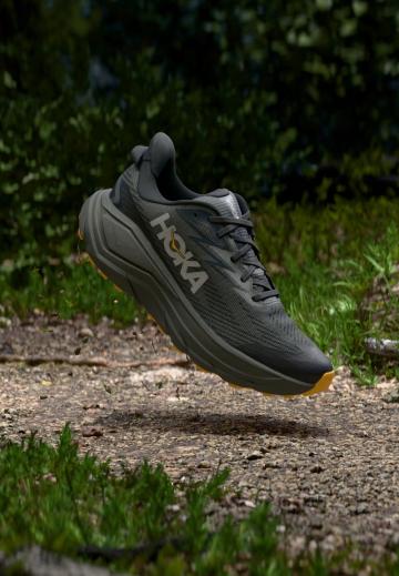 Беговые кроссовки