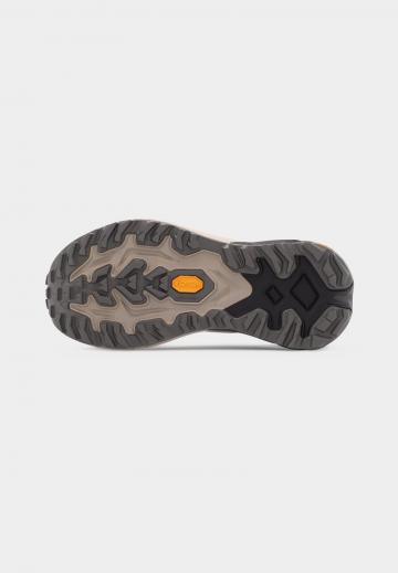 Беговые кроссовки