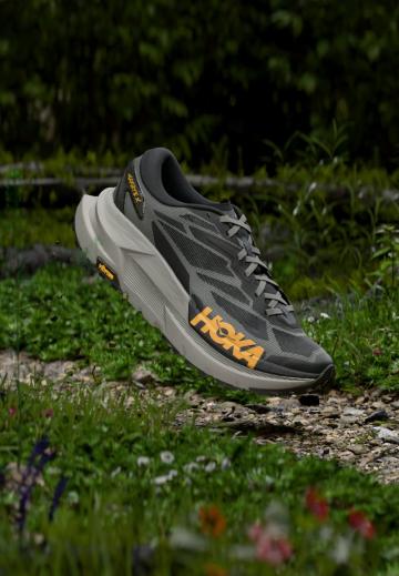 Беговые кроссовки