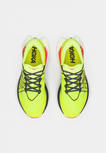 Беговые кроссовки