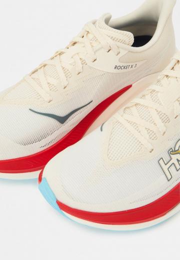 Беговые кроссовки