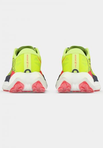 Беговые кроссовки