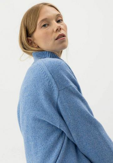 Длинный пуловер