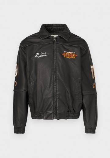 Кожаная куртка