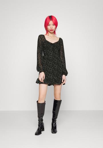 Летнее платье