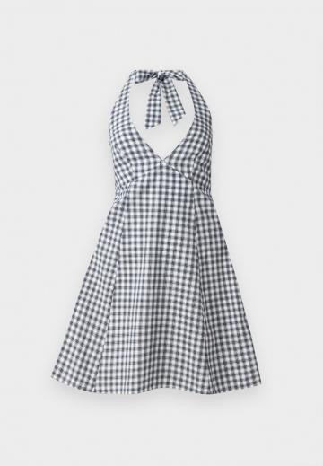 Короткое платье