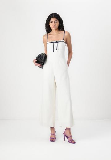 Джинсовый комбинезон