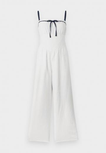 Джинсовый комбинезон