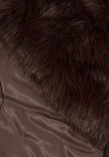 Пуховой жилет