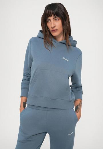 Пуловер с капюшоном