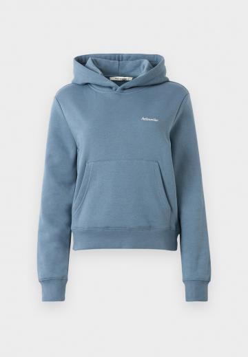 Пуловер с капюшоном