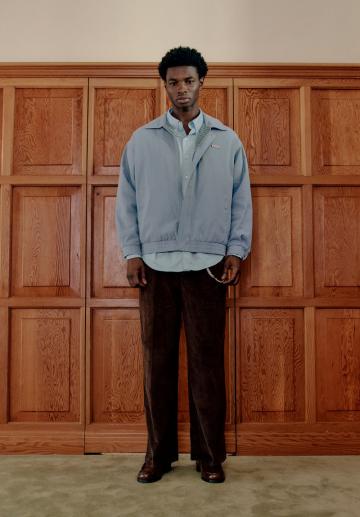 Джинсовая куртка