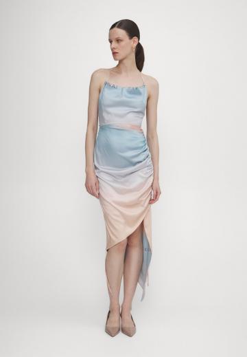 Пляжное платье