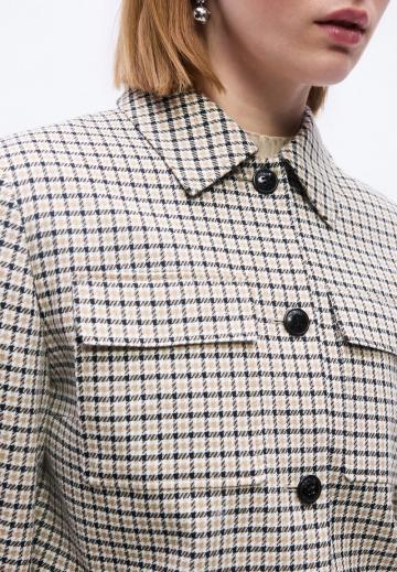 Короткий блейзер