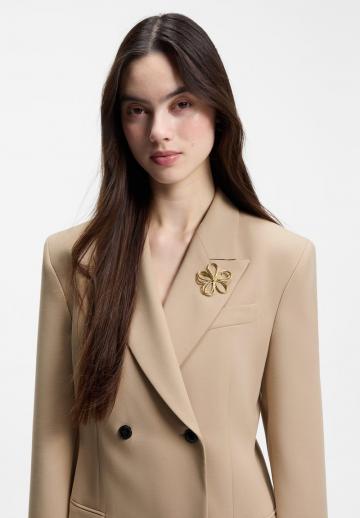 Блейзер с накладными карманами