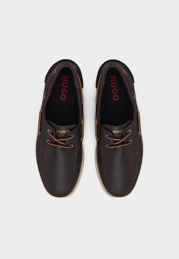 Ботинки на шнуровке