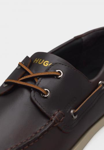 Ботинки на шнуровке