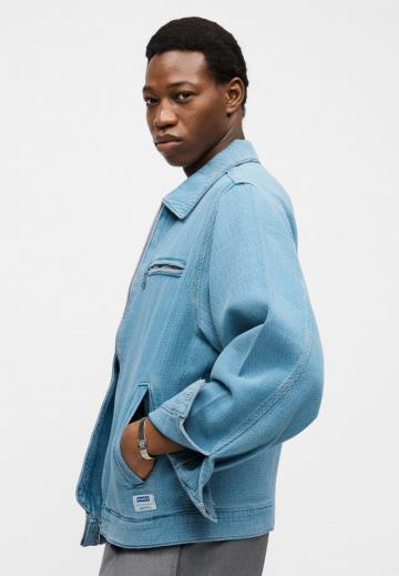 Джинсовая куртка