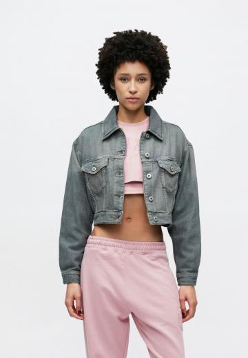 Короткая куртка