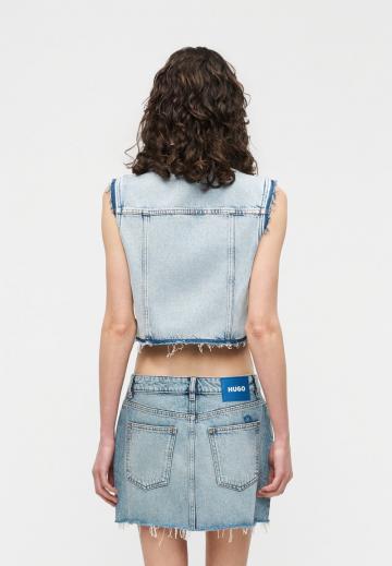 Джинсовая жилетка