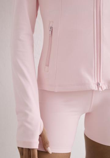 Спортивная куртка