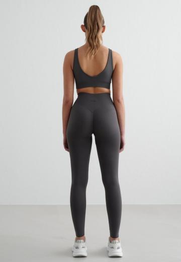 Спортивный бюстгальтер