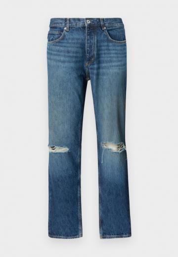 Прямые джинсы