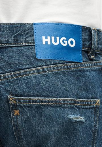 Прямые джинсы