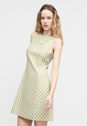 Короткое платье