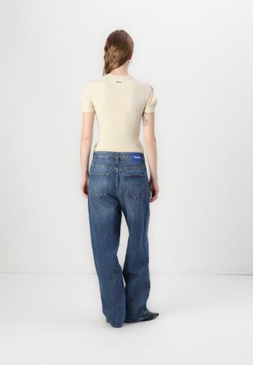 Свободные джинсы