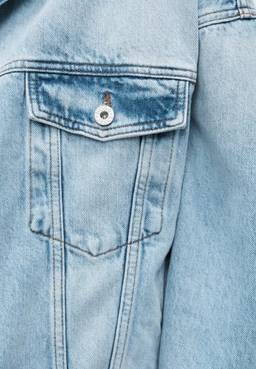 Джинсовая куртка