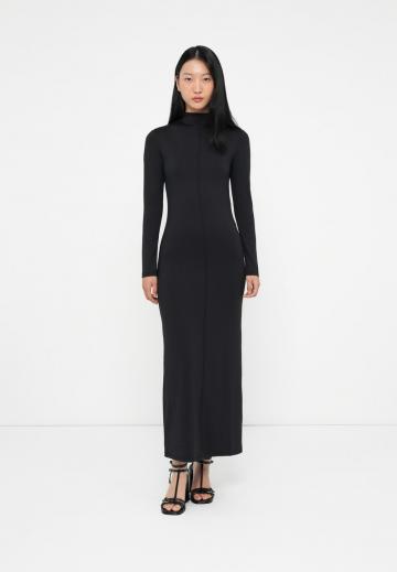 Длинное платье