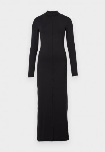 Длинное платье