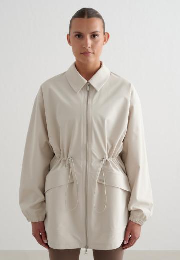 Спортивная куртка